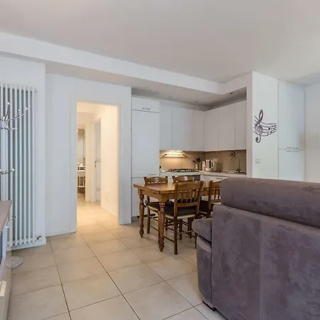 Apartment Anna Grassetti - The Place *