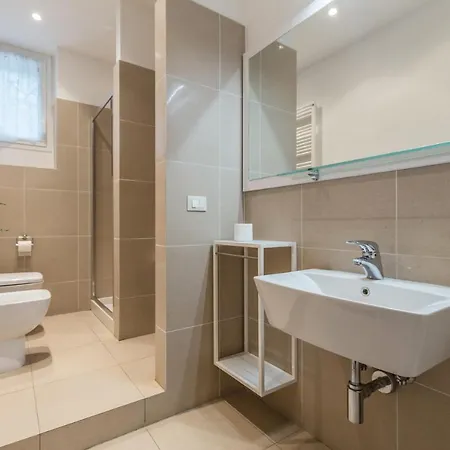 Anna Grassetti - The Place Apartment Bologna